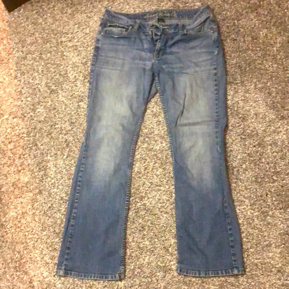 Arizona Jeans Size 9 Short